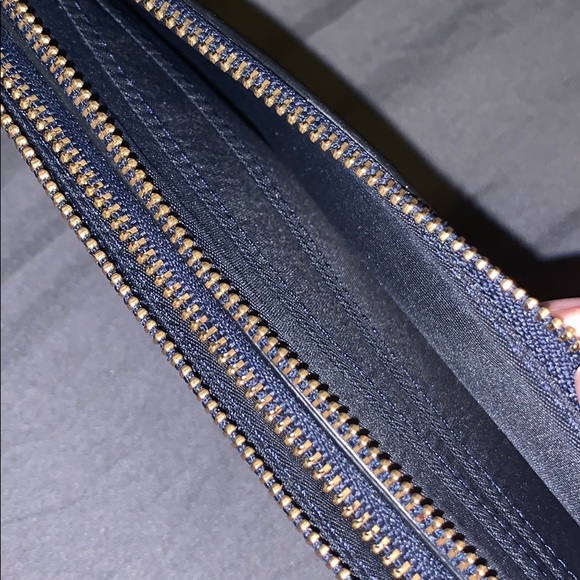 Coach Wallet/Wristlet - Picture 7 of 8